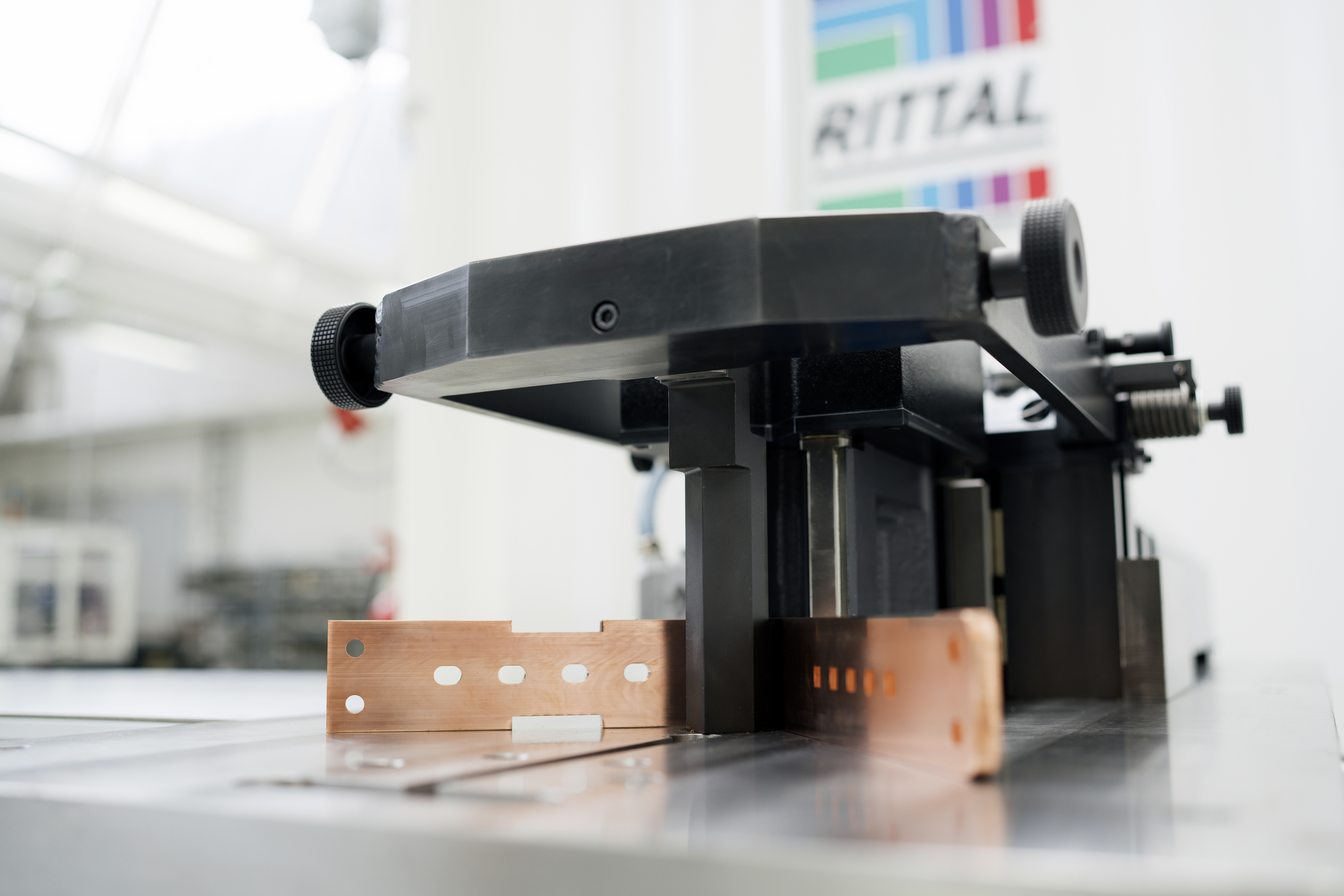 Copper busbar bending